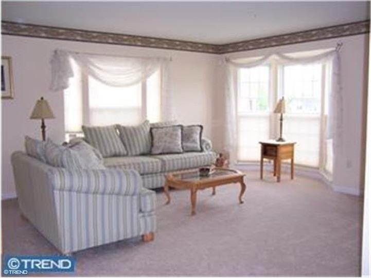 13 Creekside Dr - Photo 2 of 8