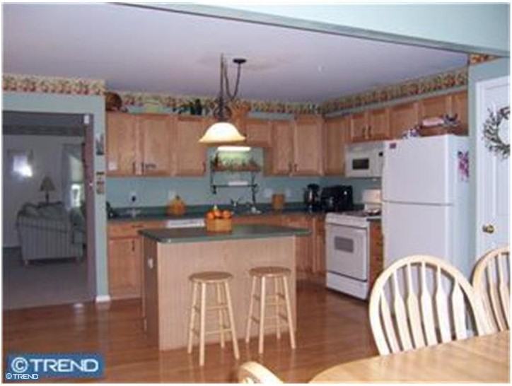 13 Creekside Dr - Photo 3 of 8