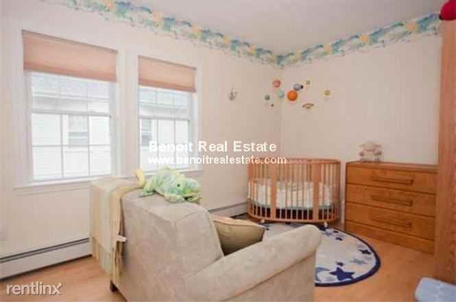 85 Oxford St - Photo 2 of 5