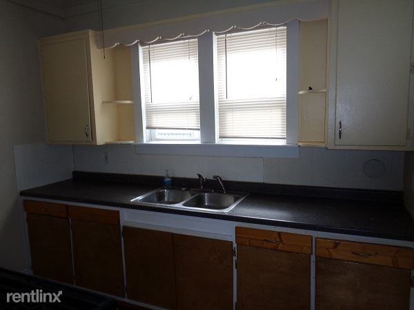 768 W Forest Ave - Photo 2 of 19