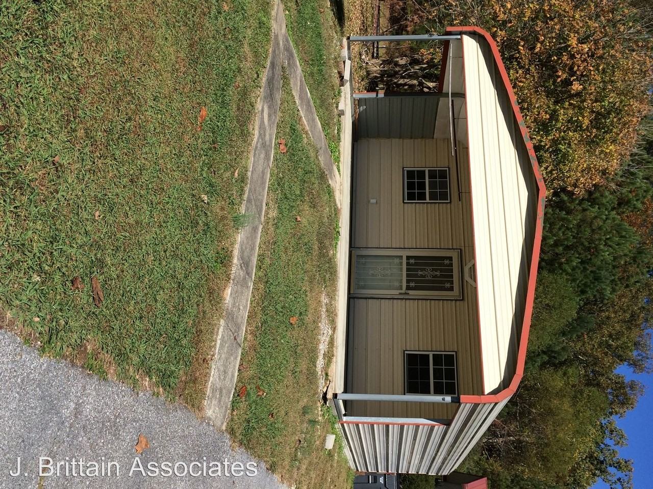 1271 Hollingsworth Dr - Photo 2 of 19