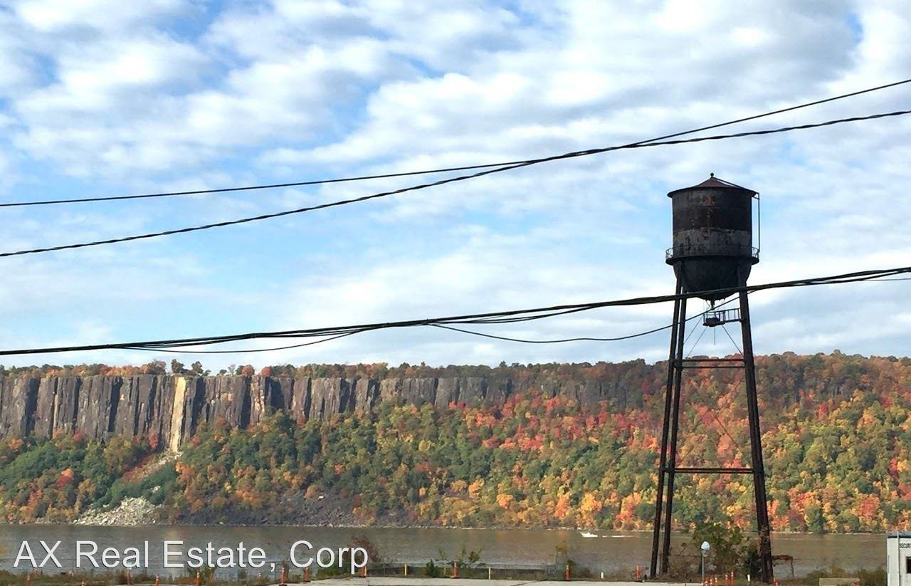 370 Warburton Ave - Photo 2 of 22