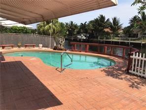 2700 NE 57th Ct - Photo 3 of 13