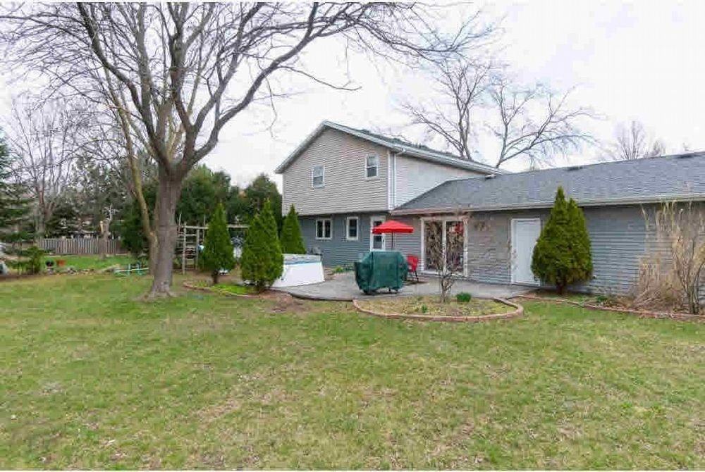 414 S Good Hope Rd - Photo 3 of 21