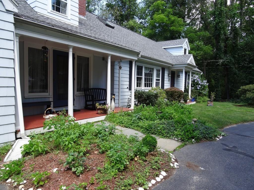 5 Deerhaven Rd - Photo 2 of 29