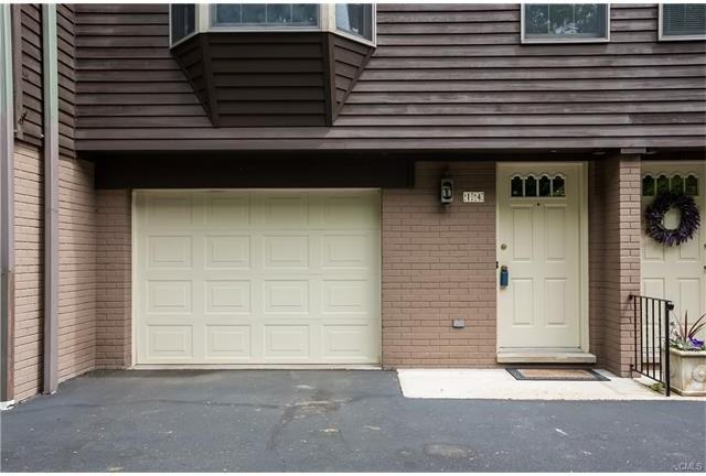 136 Newtown Ave #14 - Photo 2 of 24