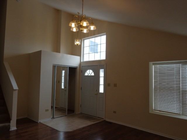 1503 Dale Cir - Photo 2 of 17