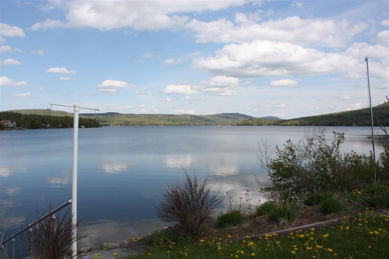 202 Hunt Shore S - Photo 3 of 26