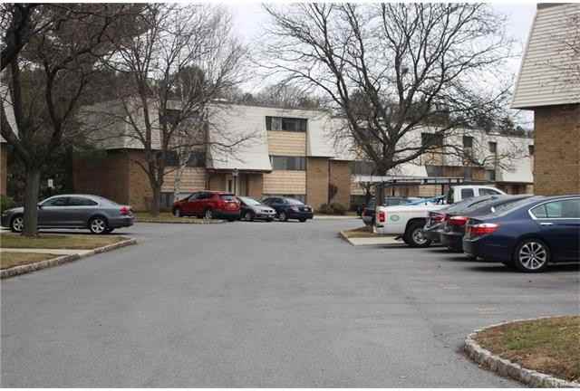 20 Pierces Rd - Photo 3 of 12