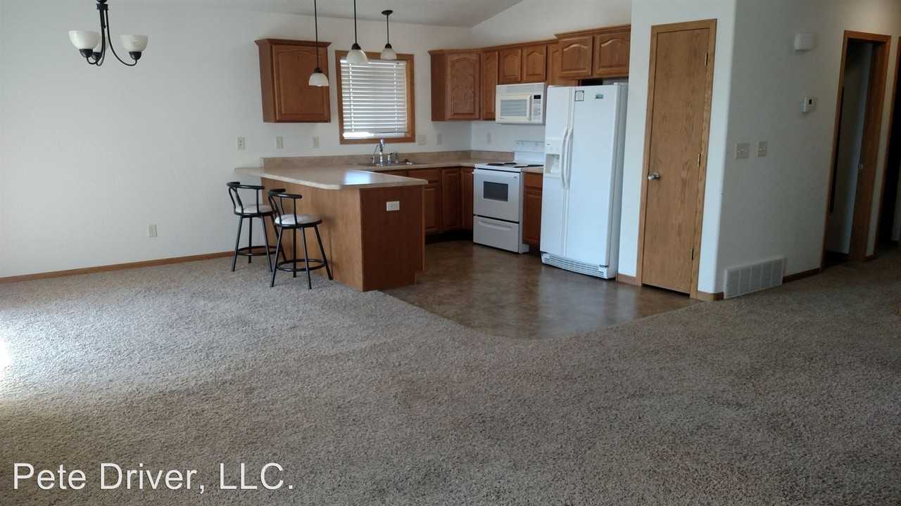 3519 Foothills Blvd - Photo 2 of 14