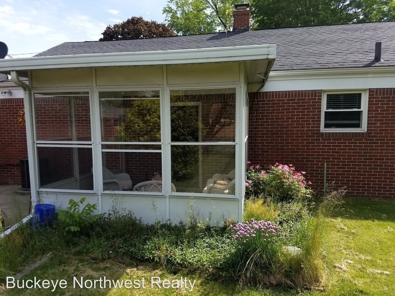 3144 Dorian Dr - Photo 2 of 4