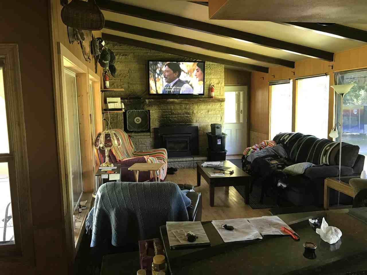 6875 Commercial Ln - Photo 2 of 2