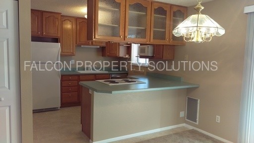 2114 Shawnee Dr - Photo 2 of 18