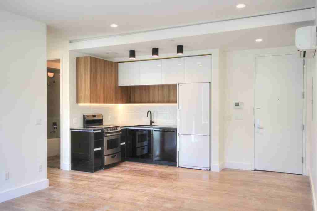 75 Ralph Avenue #05E