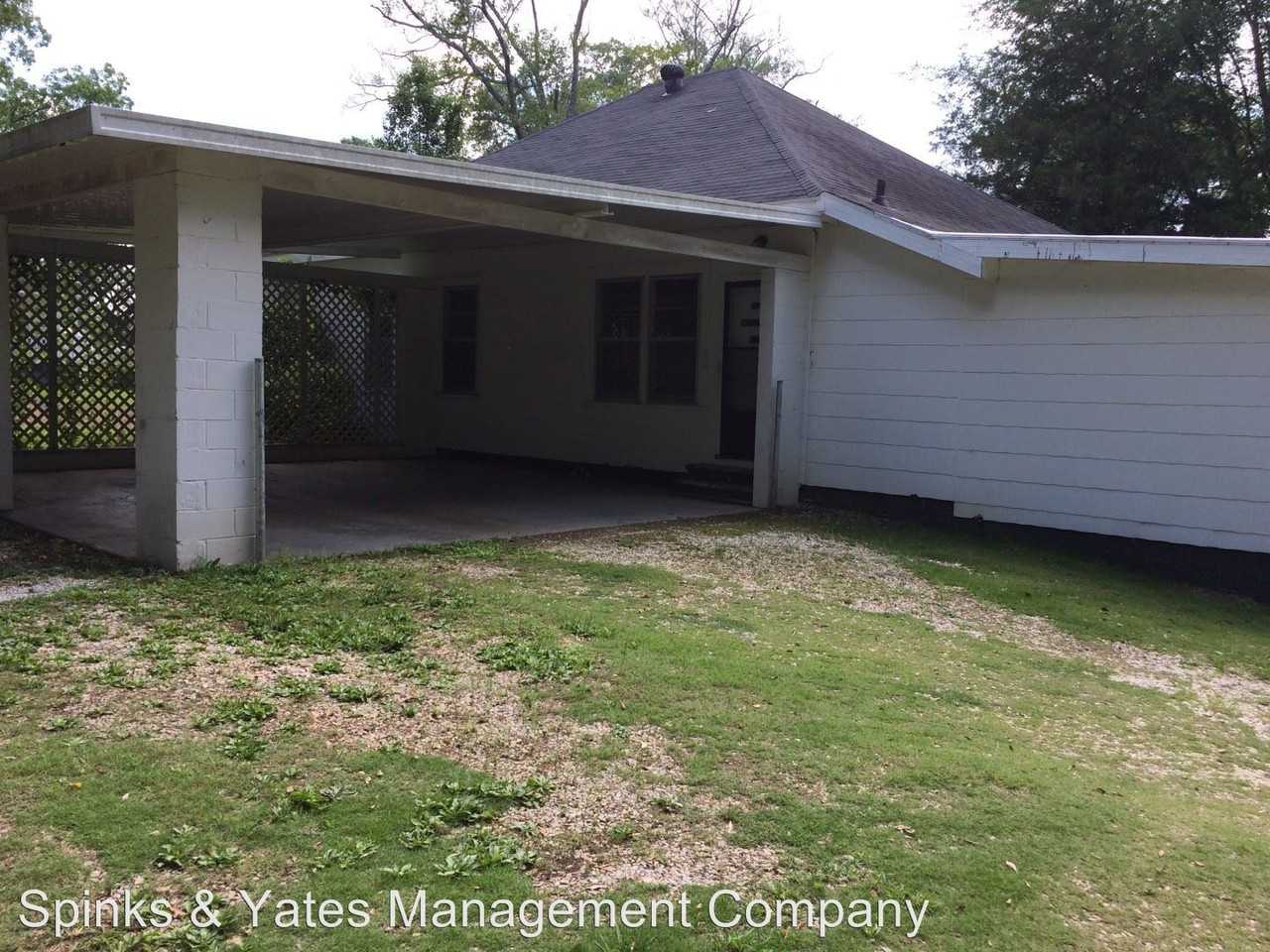 2103 33rd St - Photo 2 of 6