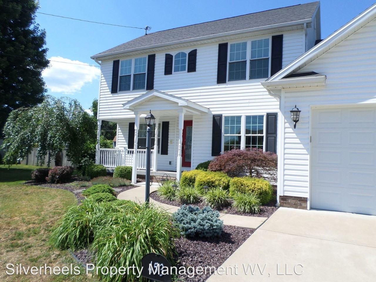 453 Walnut Grove - Photo 2 of 23