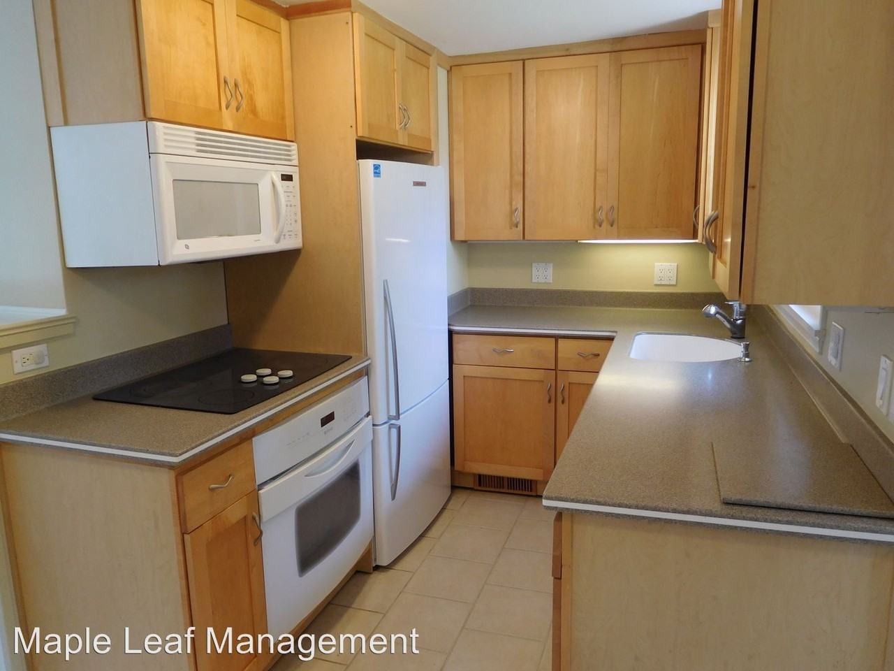 2029 173rd Ave NE - Photo 2 of 32