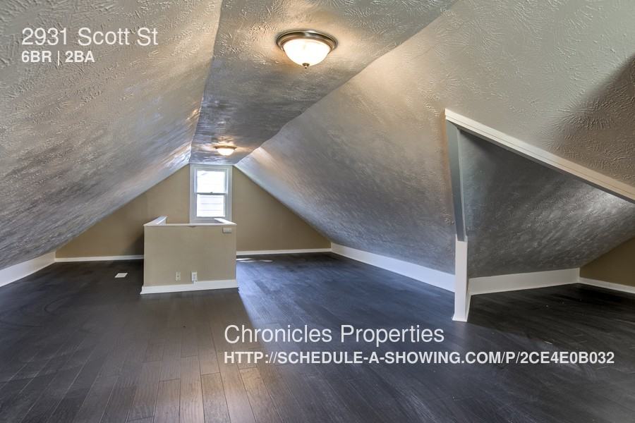 2931 Scott St - Photo 3 of 25