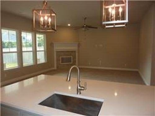 148 Skipper Jack Dr - Photo 3 of 8