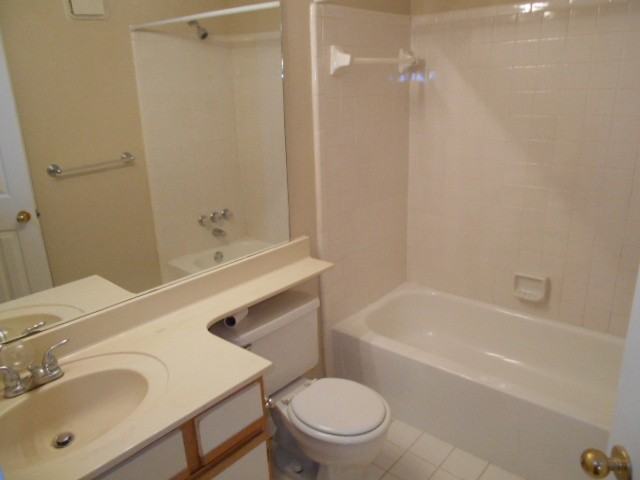 2020 River Heights Walk SE - Photo 2 of 9