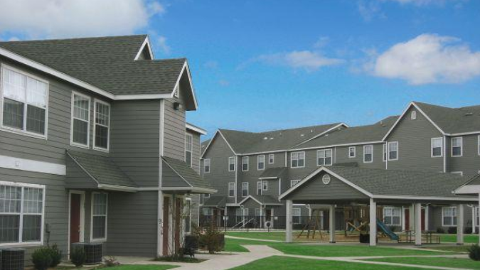 2202 SW B Avenue - Photo 2 of 11