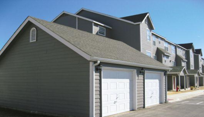 2202 SW B Avenue - Photo 3 of 11