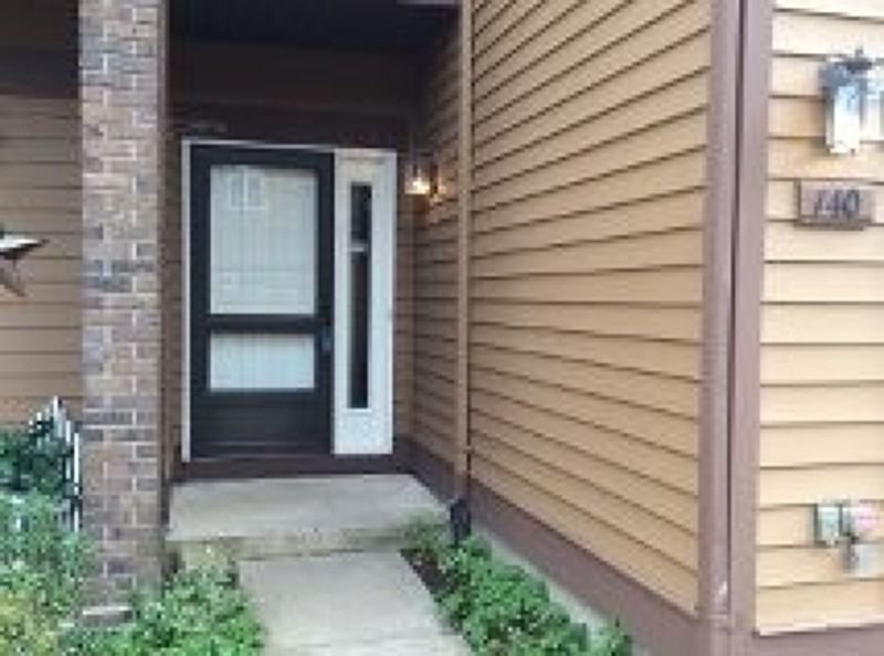 140 Kingston Ct - Photo 2 of 25