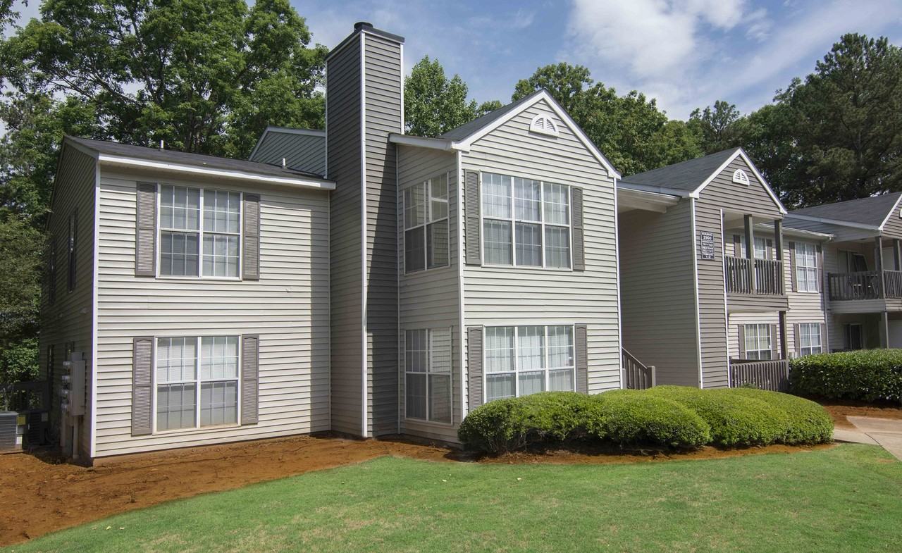 The Parc at 1875 - Photo 2 of 16