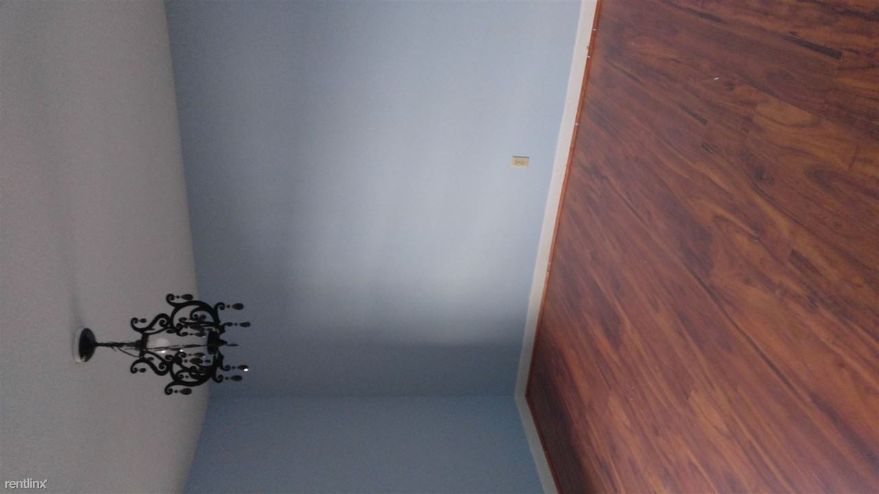 132 Oakmont Dr - Photo 3 of 8