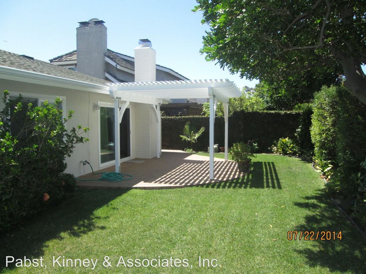 149 Stanford Ln - Photo 2 of 19