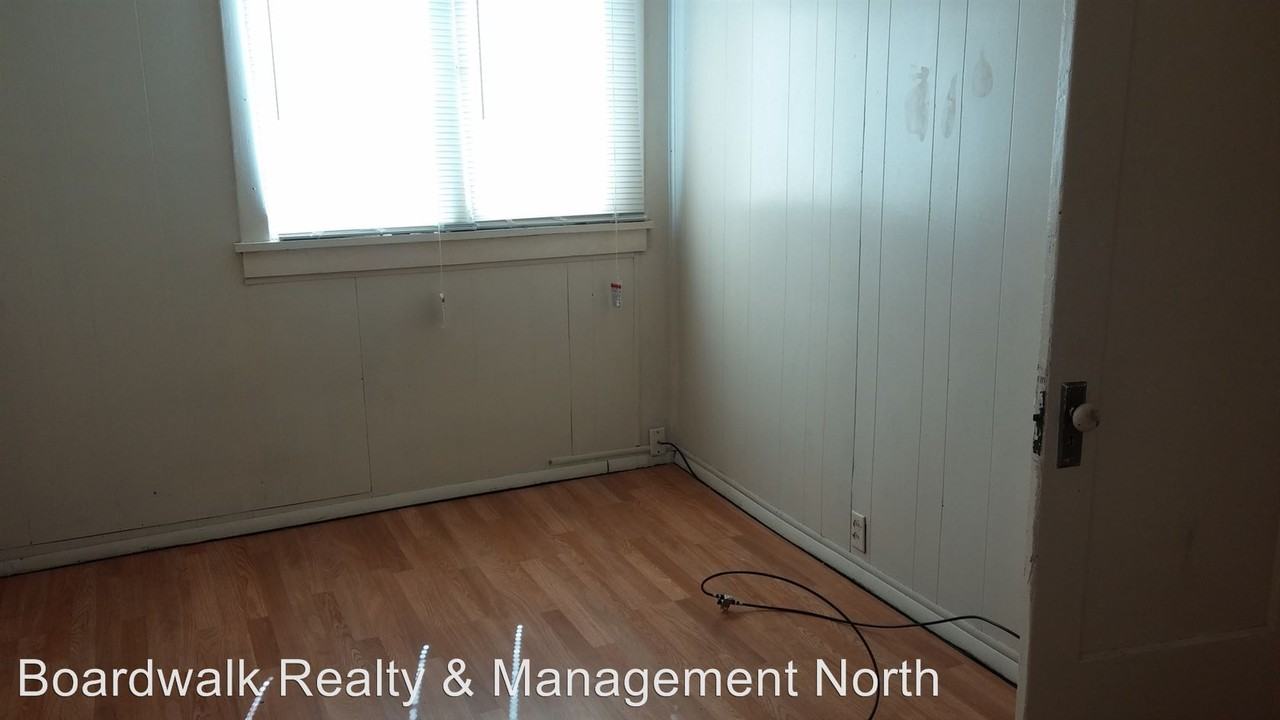 365 Franklin St - Photo 3 of 5