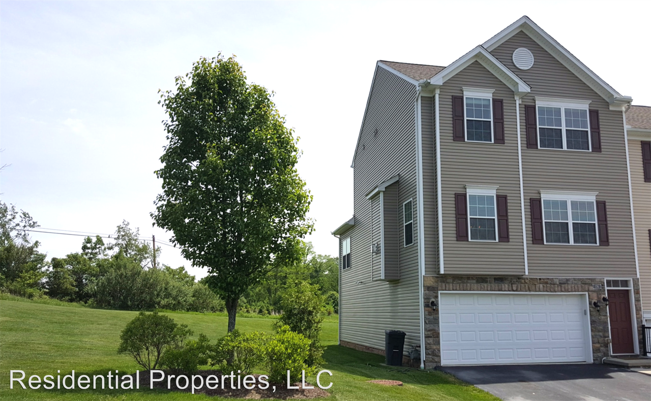 776 Freedom Dr - Photo 2 of 29