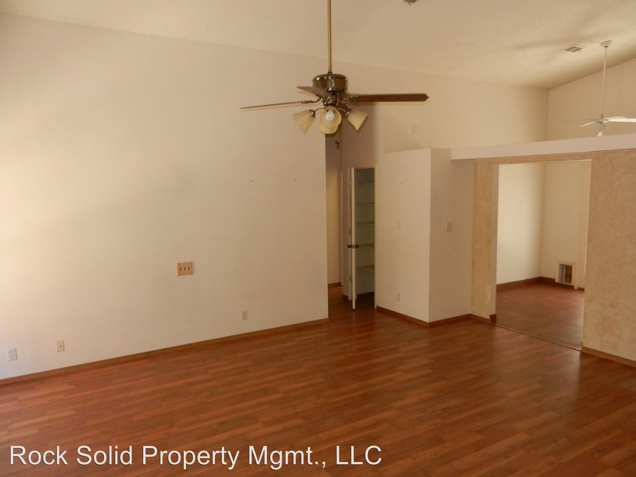 7400 Santa Barbara Rd NE - Photo 2 of 15