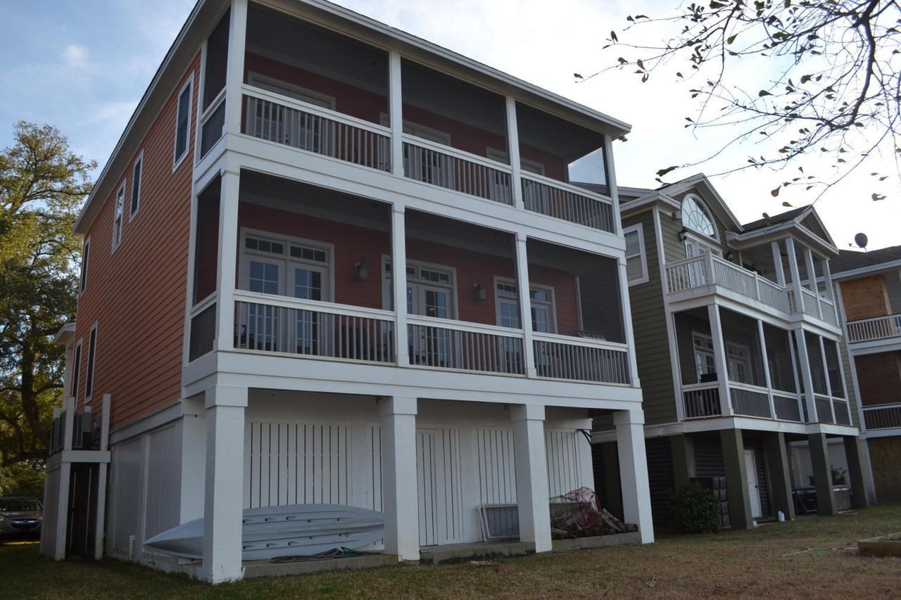 3034 S Shore Dr - Photo 2 of 22