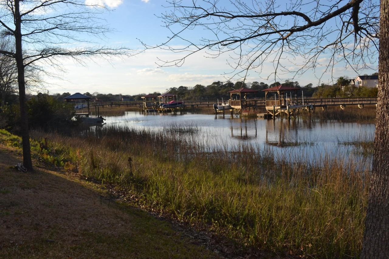 3034 S Shore Dr - Photo 3 of 22