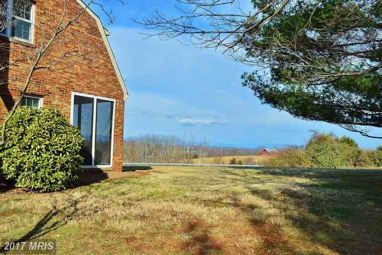 12363 N James Madison Hwy - Photo 2 of 28