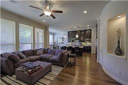 66 Herons Flight Pl - Photo 3 of 8