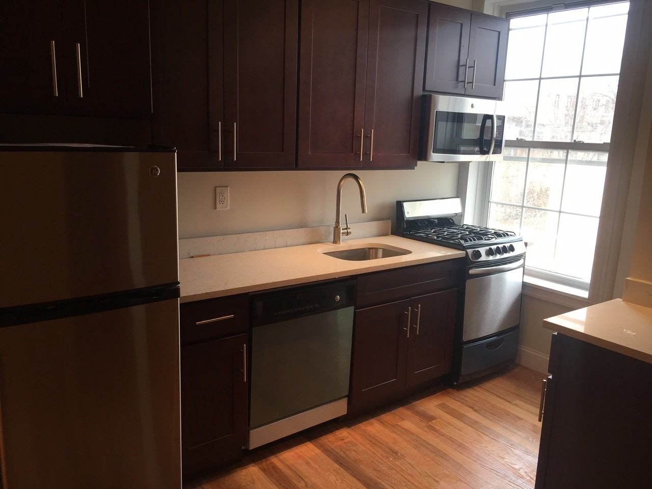 1564 Pacific Street #4F