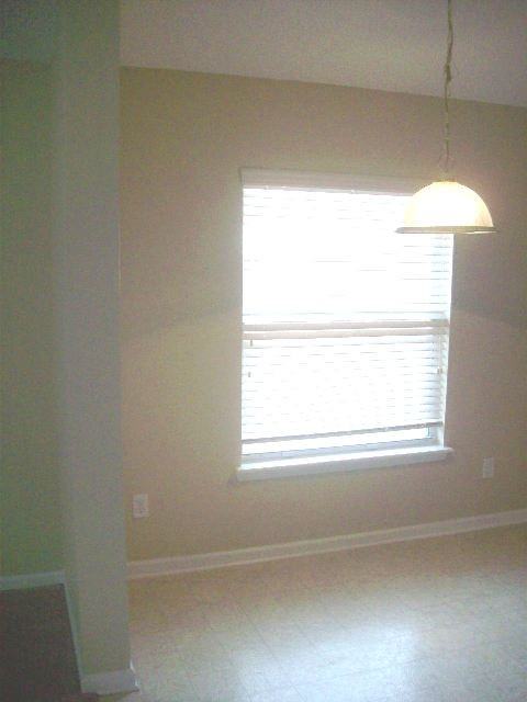 2106 Knottingham Trace Ln - Photo 3 of 15