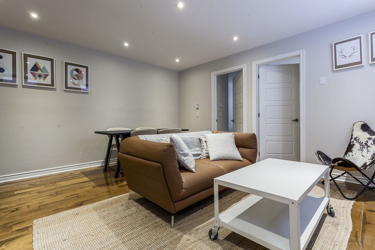 Rue Sainte Famille & Rue Sherbrooke #2