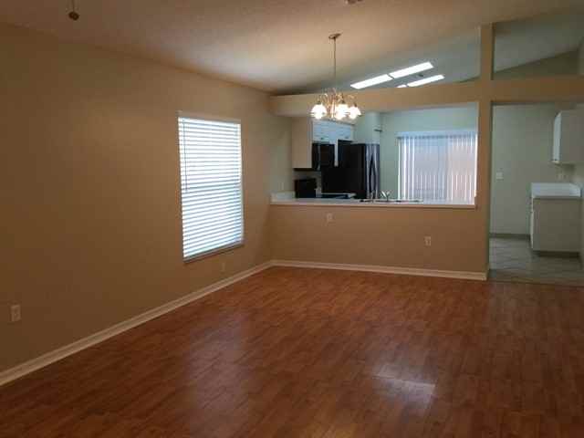 7831 Chadwick Dr - Photo 3 of 10