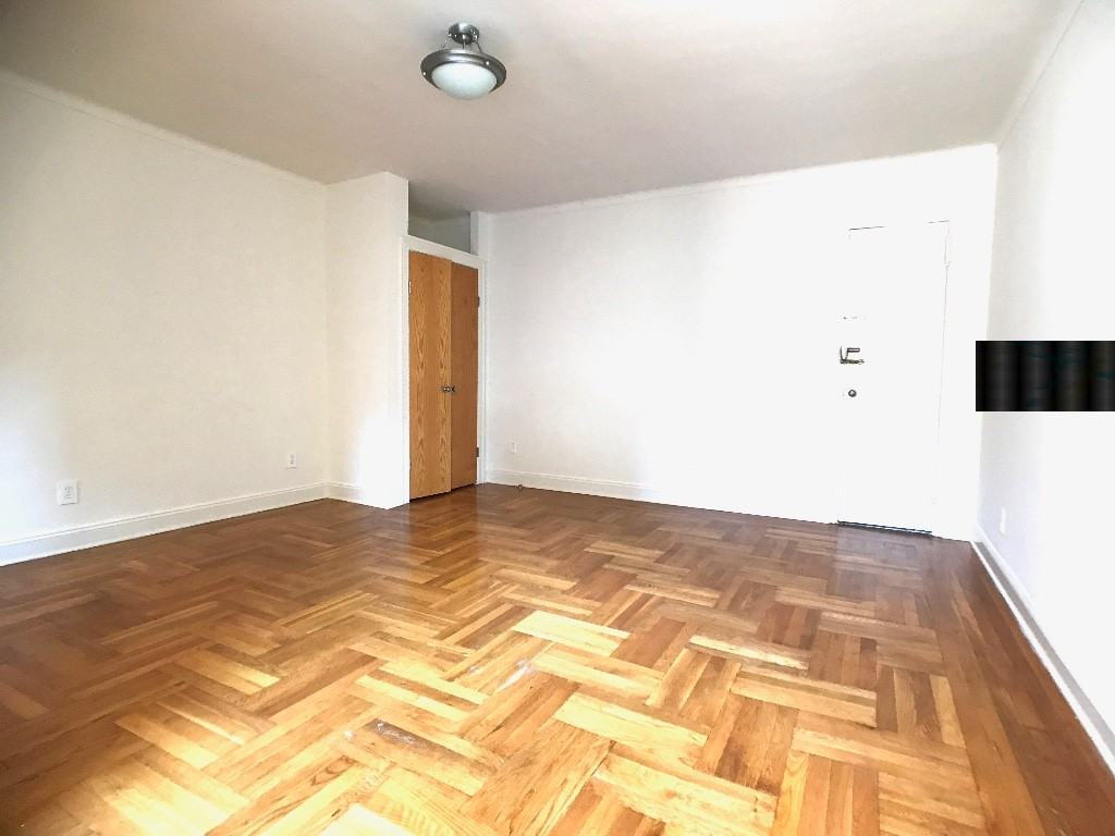 700 Fort Washington Ave #3A