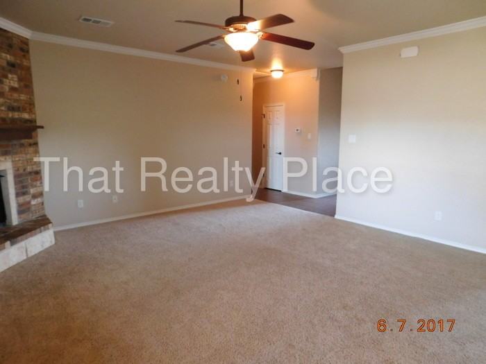 1219 Homestead - Photo 2 of 42