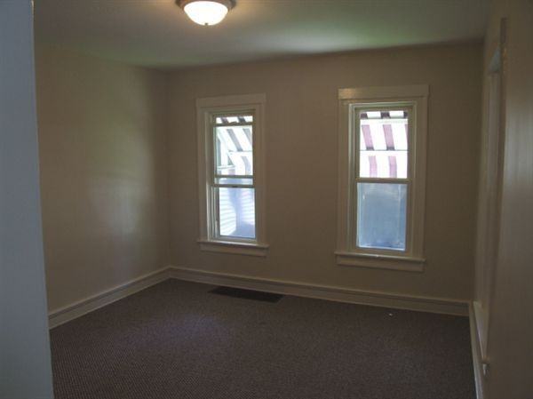 228 Lane Ave SW - Photo 2 of 8