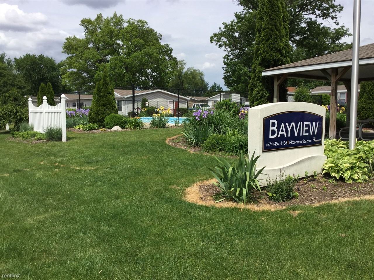 400 S Harkless Dr - Photo 2 of 48