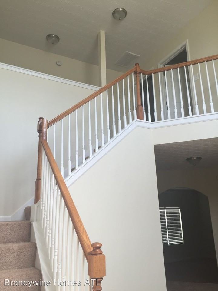 722 Bluemist Cove - Photo 3 of 19