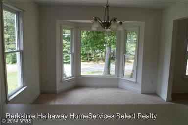 39 Lake Caroline Dr - Photo 2 of 10