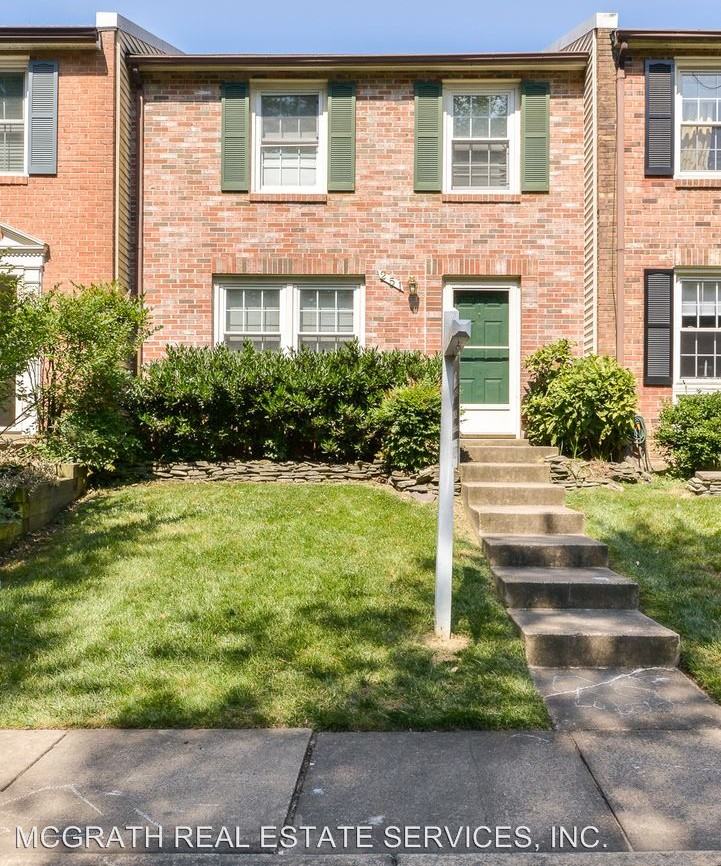 251 Gundry Dr - Photo 2 of 27