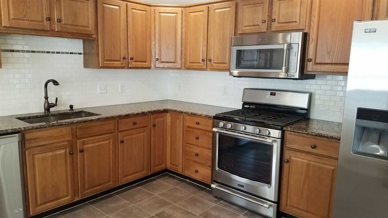 496 Hillside Dr - Photo 2 of 19