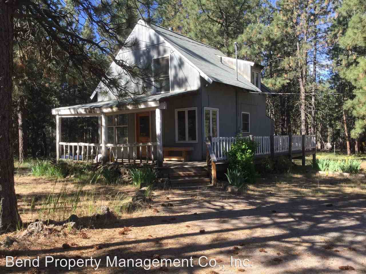 60153 Crater Rd - Photo 2 of 10